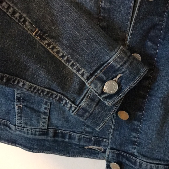 Levi’s Signature Trucker Jacket, Denim -NEW - Picture 4 of 5